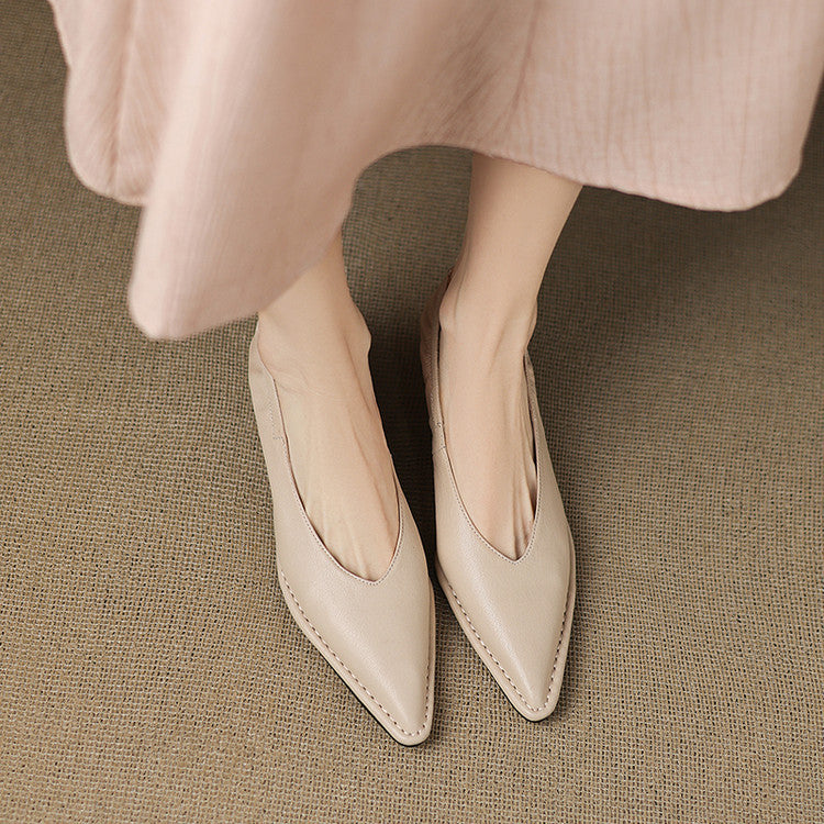 Emma Pumps aus echtem Leder mit spitzer Kappe