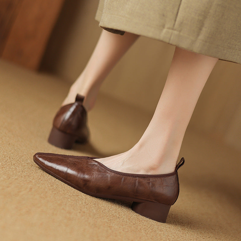 Lacey pumps i ægte læder