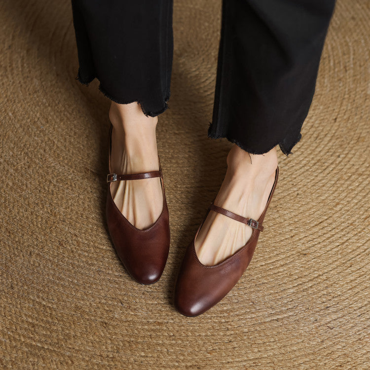 Mules Avina de cuero genuino