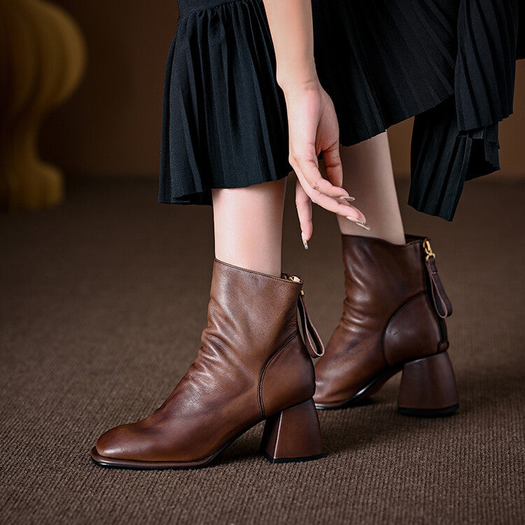 Botas Livia em pele genuína