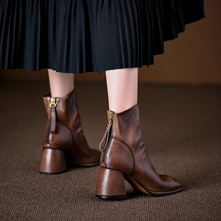 Botas Livia em pele genuína