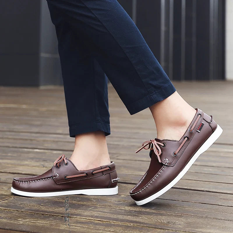 Sapatos Rasko em pele genuína