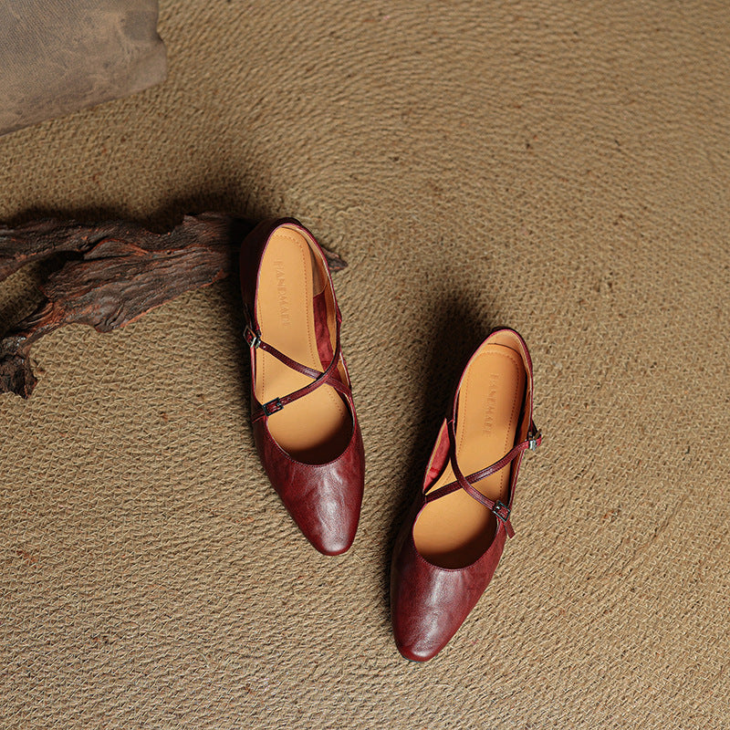 Odessa flache Schuhe aus echtem Leder