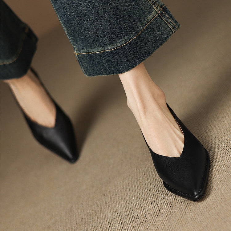 Emma Pumps aus echtem Leder mit spitzer Kappe