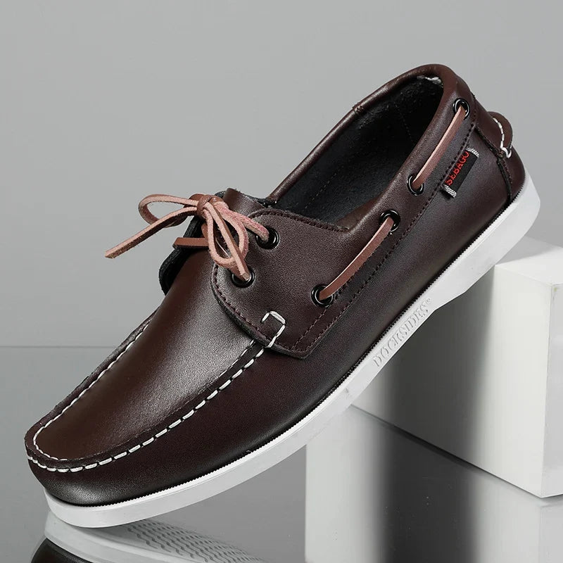 Sapatos Rasko em pele genuína
