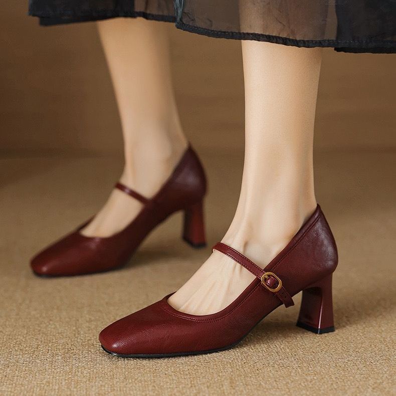 Tacones de cuero Aeri