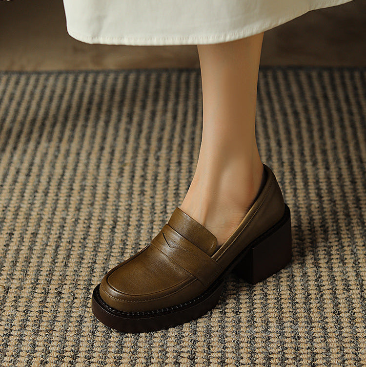 Elmonta loafers i äkta läder