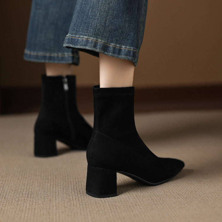 Botins Odette em Camurça Genuína