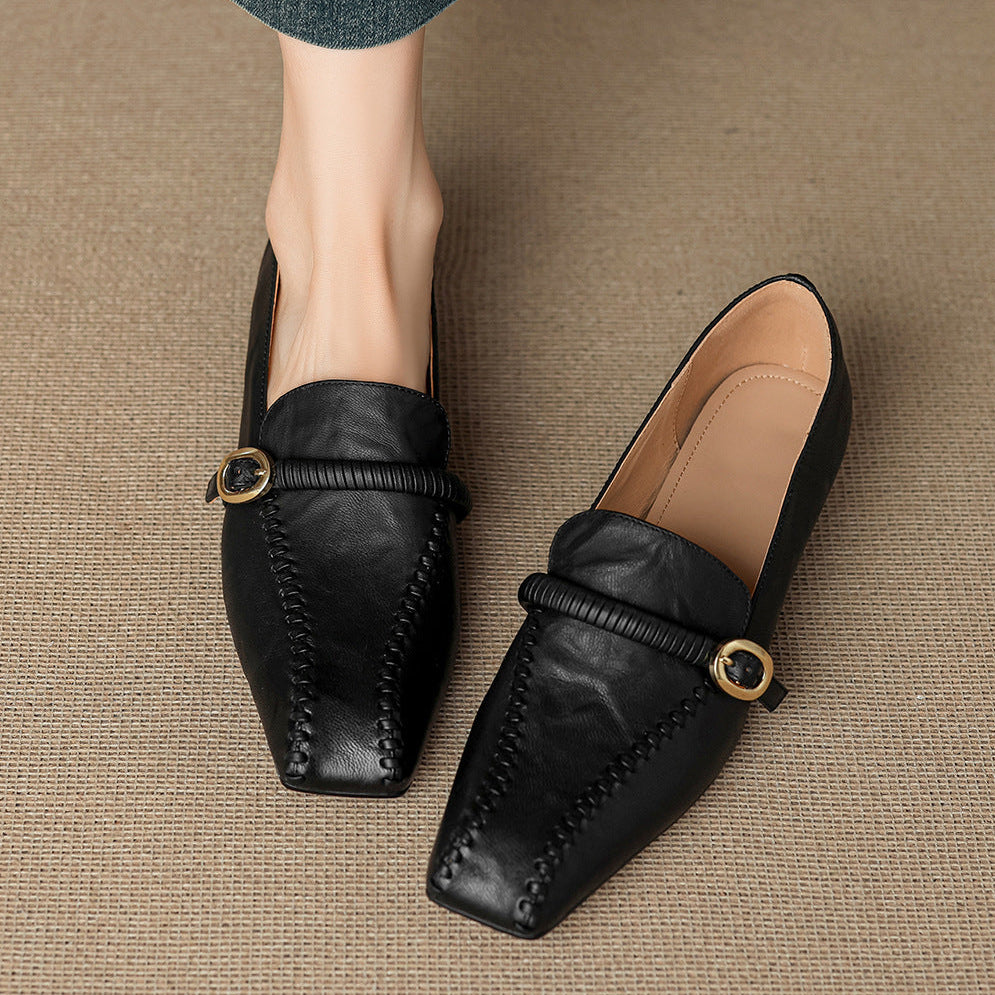 Deyla loafers i äkta läder med spänne och rem