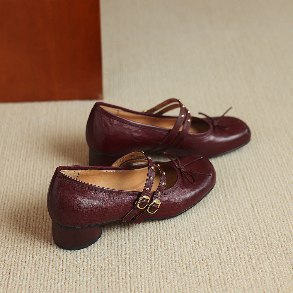 Alba Mary Jane-pumps van echt leer met studs