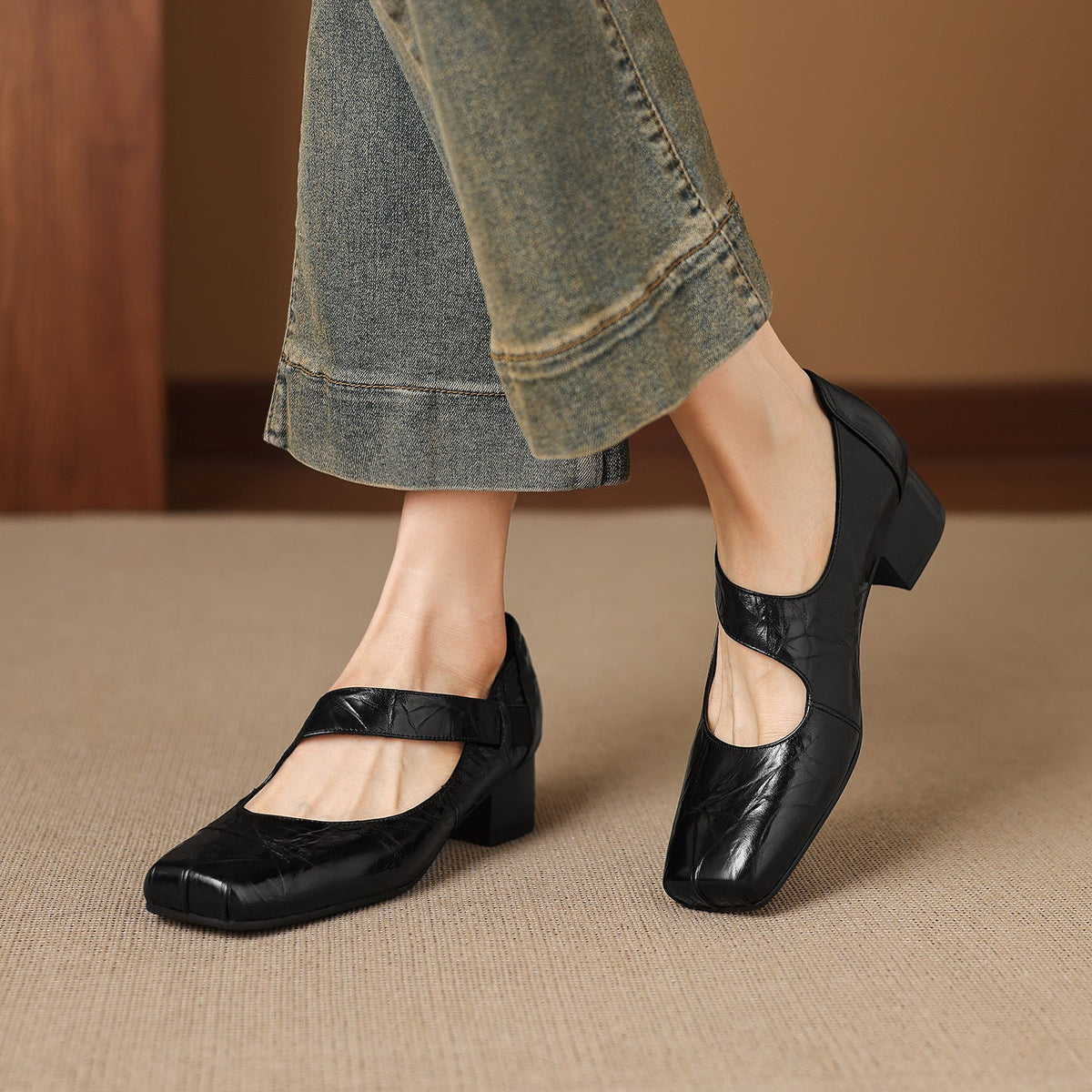 Eslin Genuine Leather Square Toe Pumps