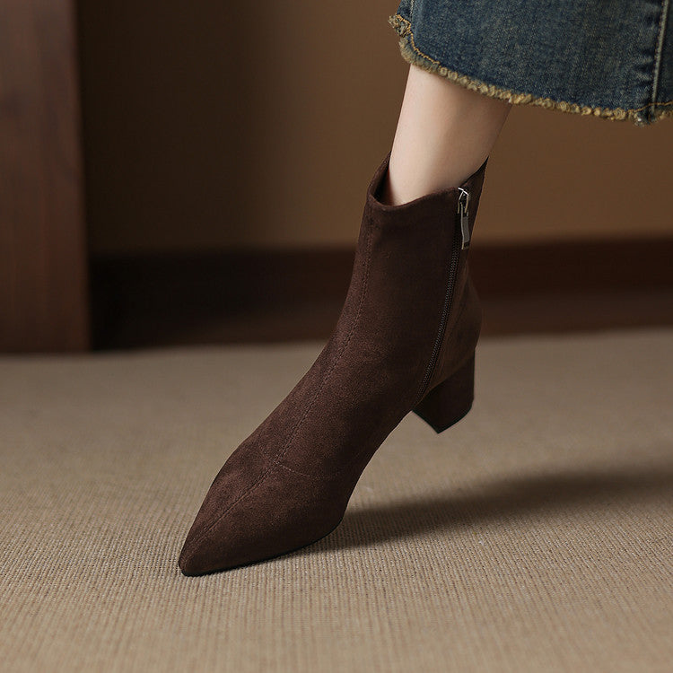 Botins Odette em Camurça Genuína