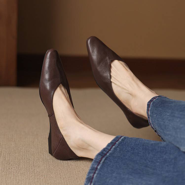 Zapatos planos Darsi de cuero genuino