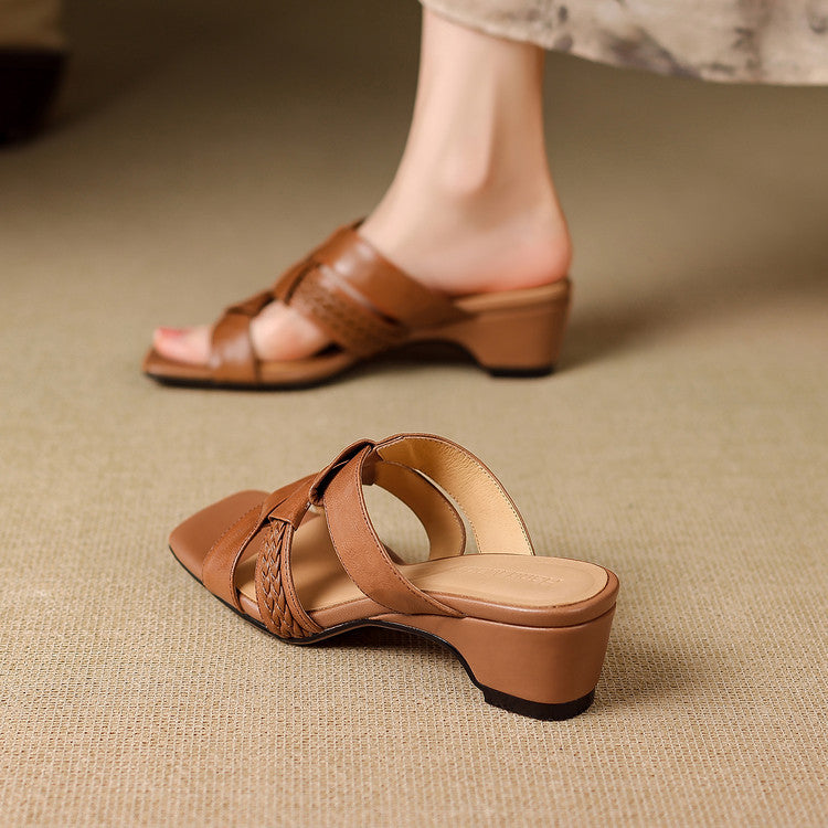 Sandalias de pala Solae de cuero genuino con punta cuadrada