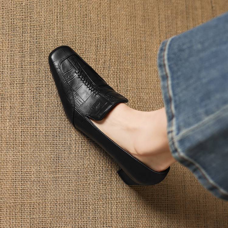 Mocassins Tana em pele genuína