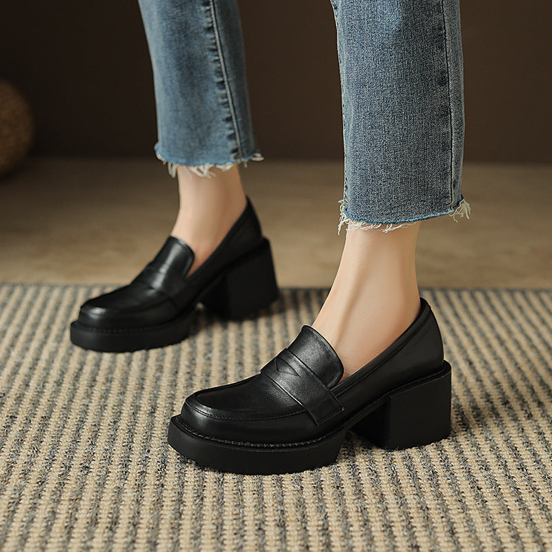 Elmonta loafers i äkta läder