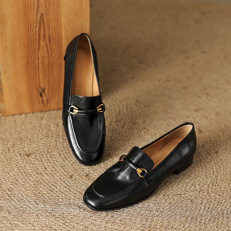 Belira loafers i äkta läder