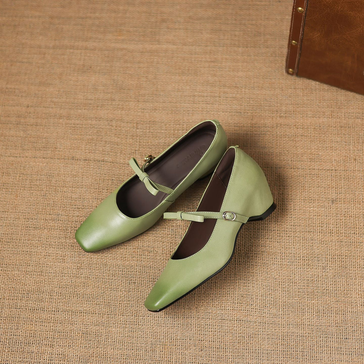 Rosalie Mary Jane Pumps aus echtem Leder