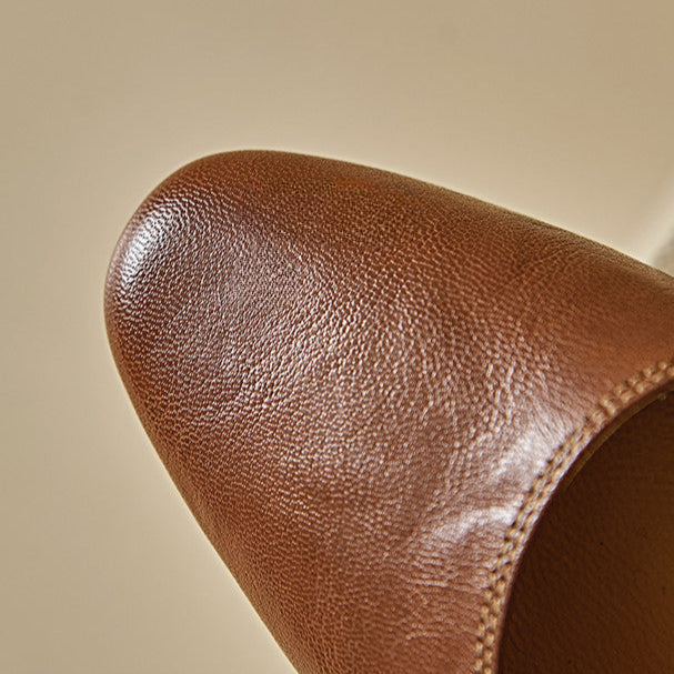 Minara pumps i äkta läder