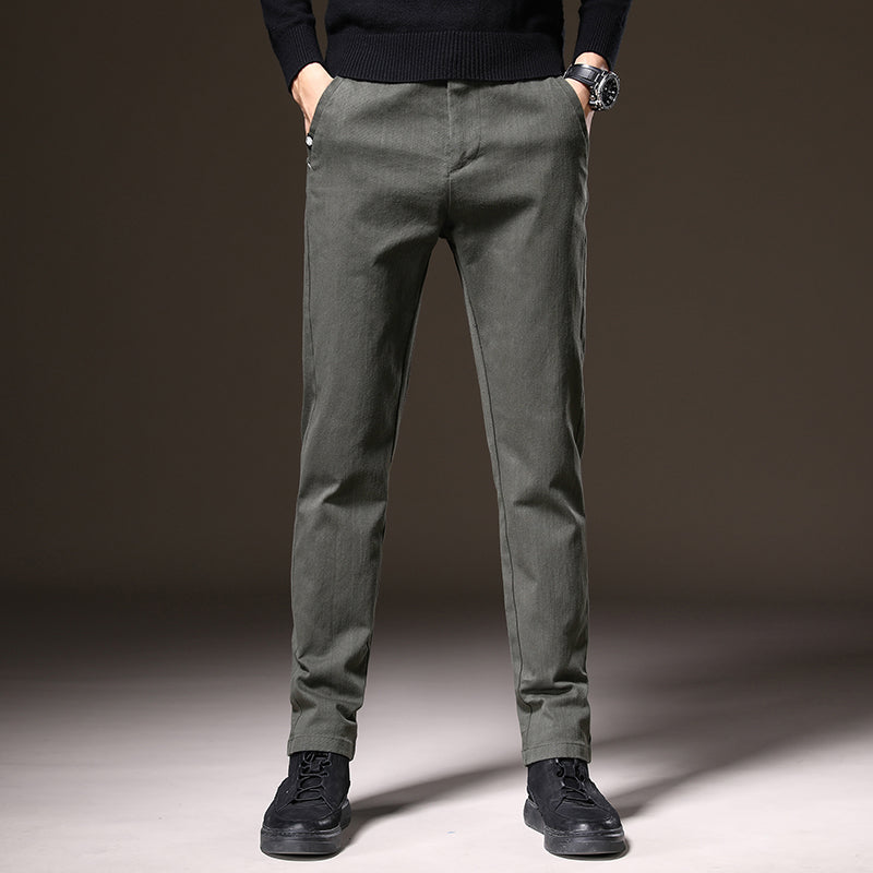 Pantaloni dal taglio classico