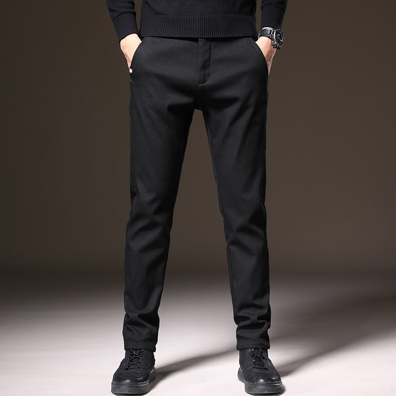 Pantaloni dal taglio classico