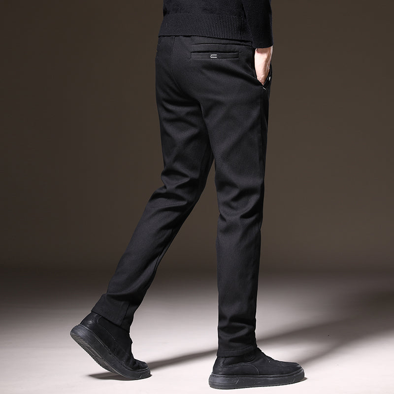 Pantaloni dal taglio classico