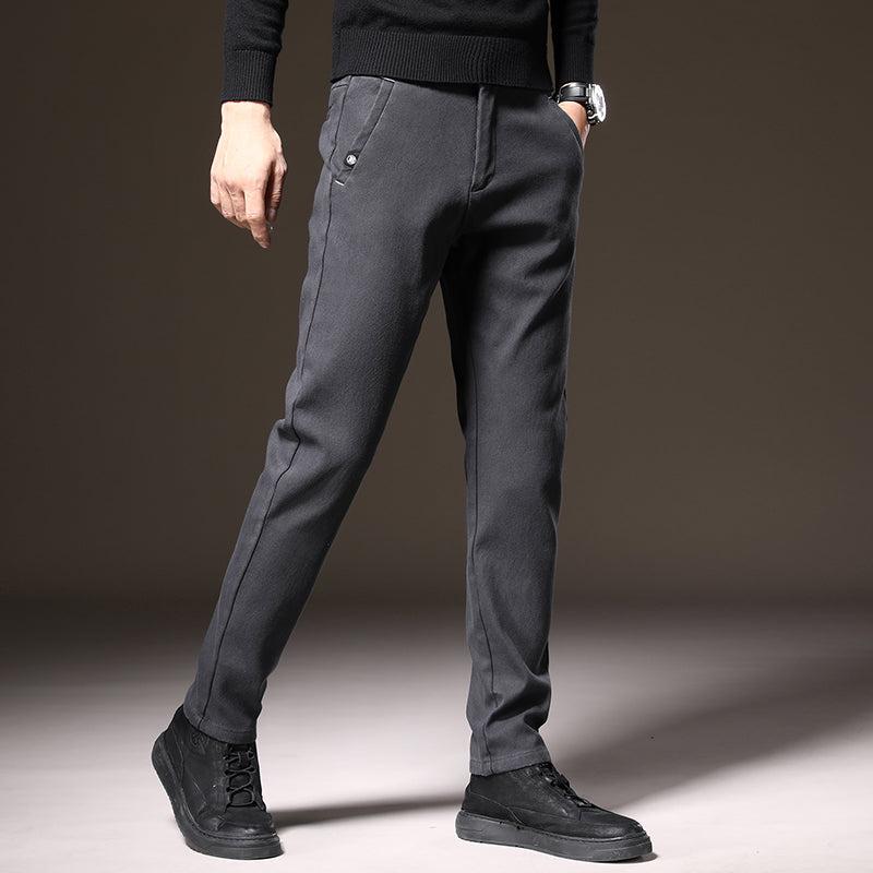 Pantaloni dal taglio classico