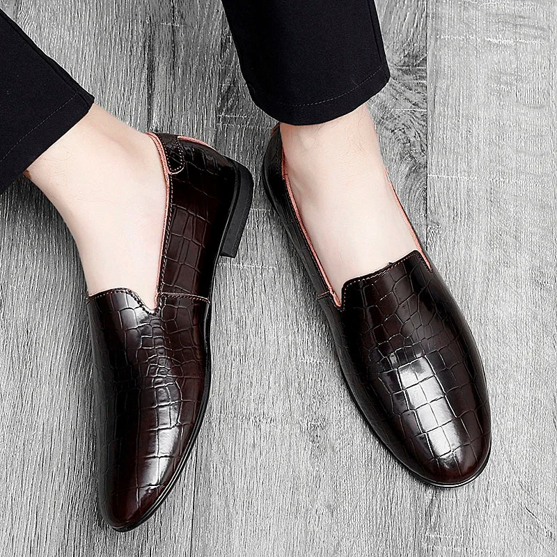 Stalwart Loafers i Äkta Läder
