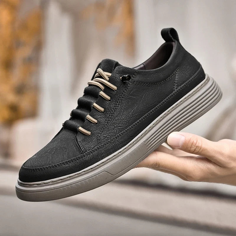 Klassiska sneakers i läder