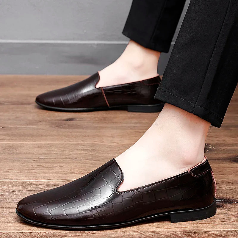 Stalwart Loafers i Äkta Läder