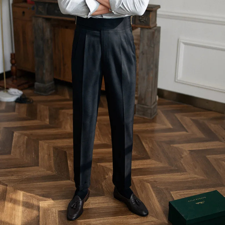 Pantalon slim à pinces