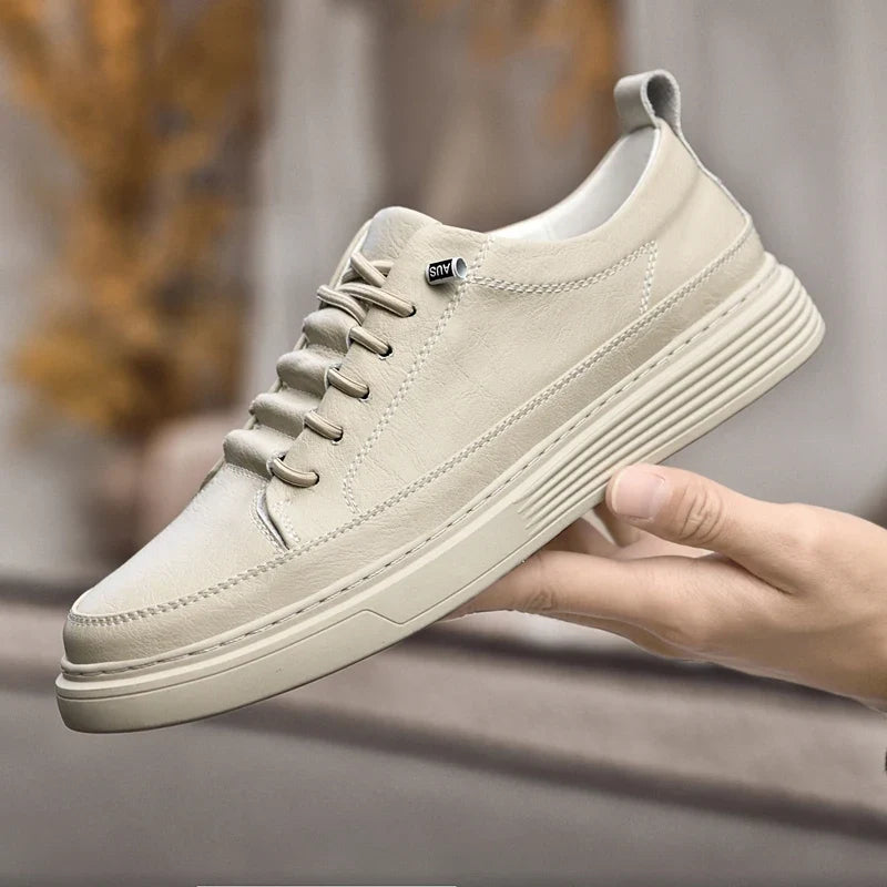 Klassiska sneakers i läder