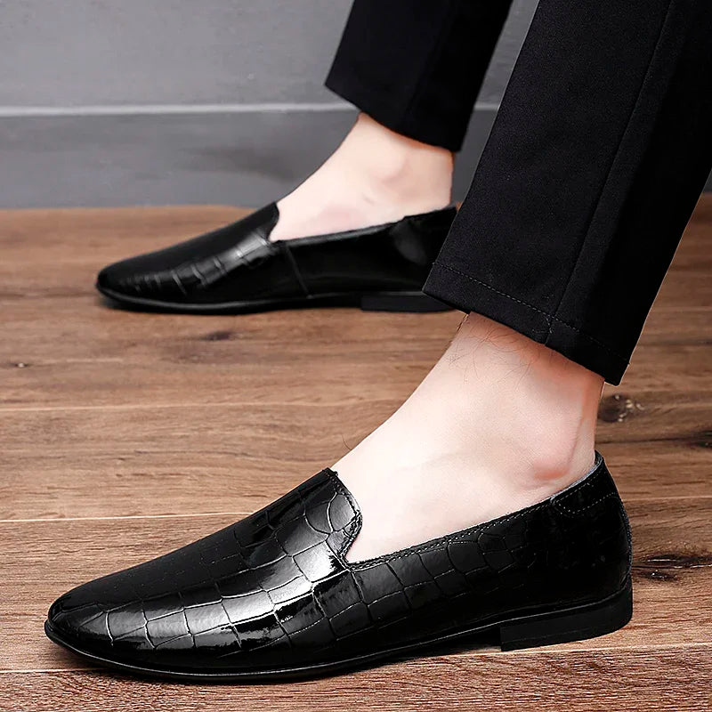 Stalwart Loafers i Äkta Läder