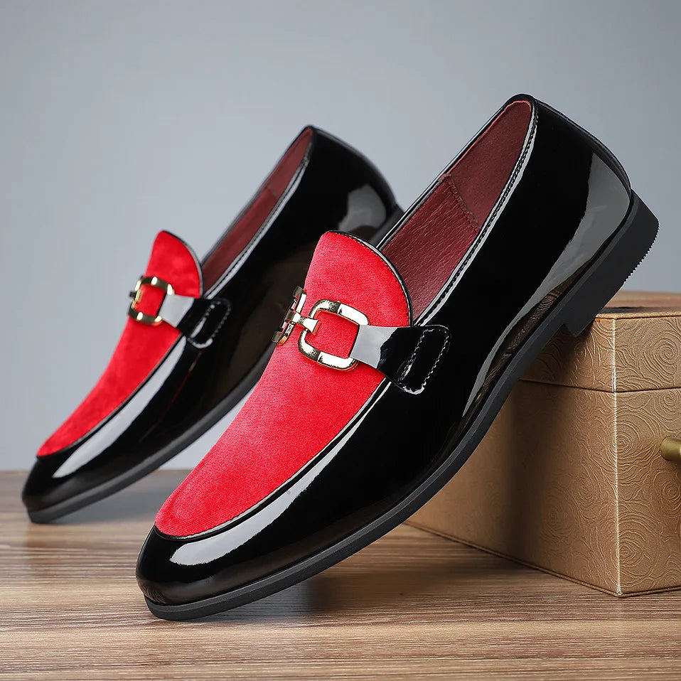 Zapatos de cuero elegantes