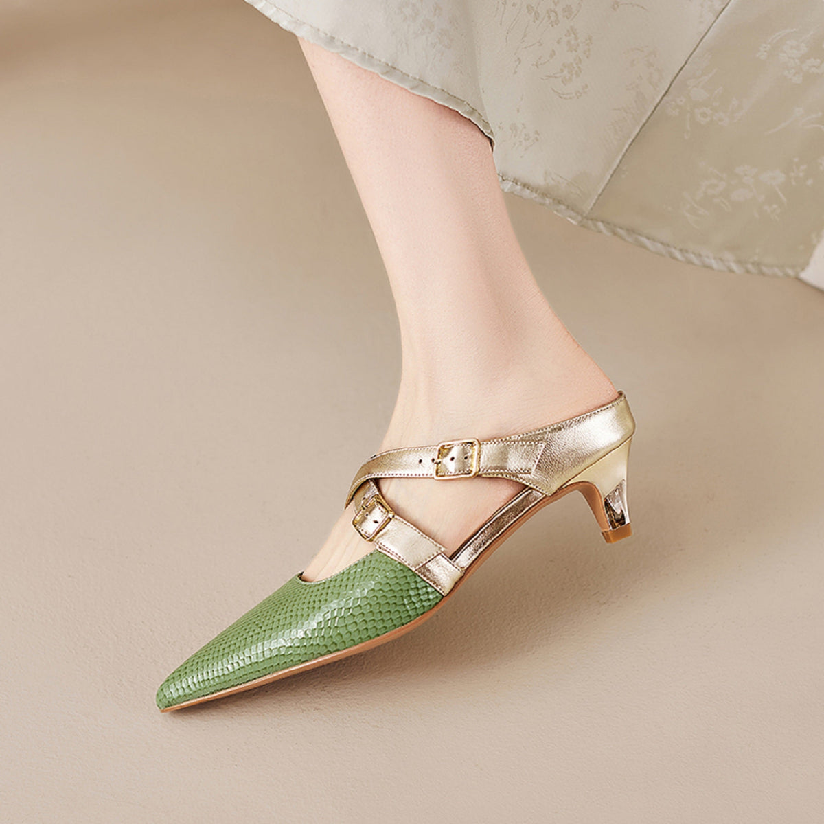 Mules Brielle de cuero genuino