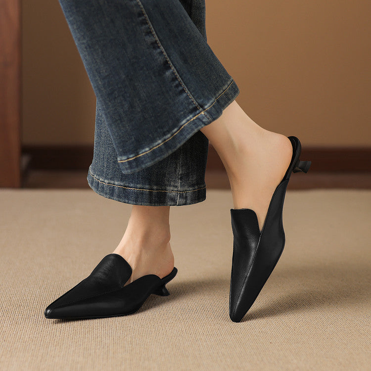 Mules Cloe en cuir véritable à bout pointu