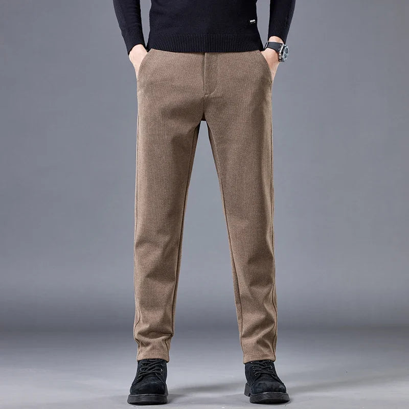 Pantalon ajusté au contour