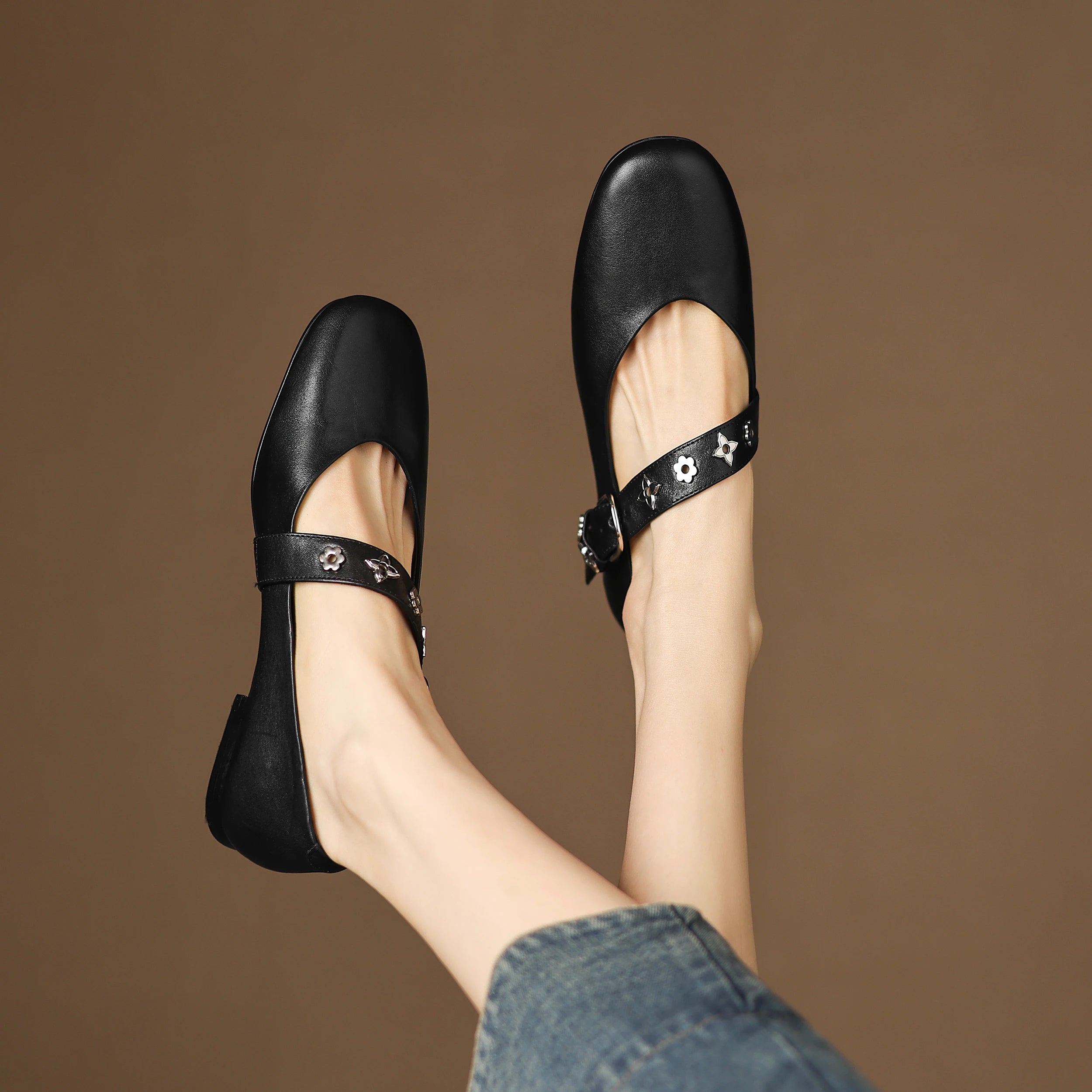 OPHIRA GENUINE LEATHER FLATS