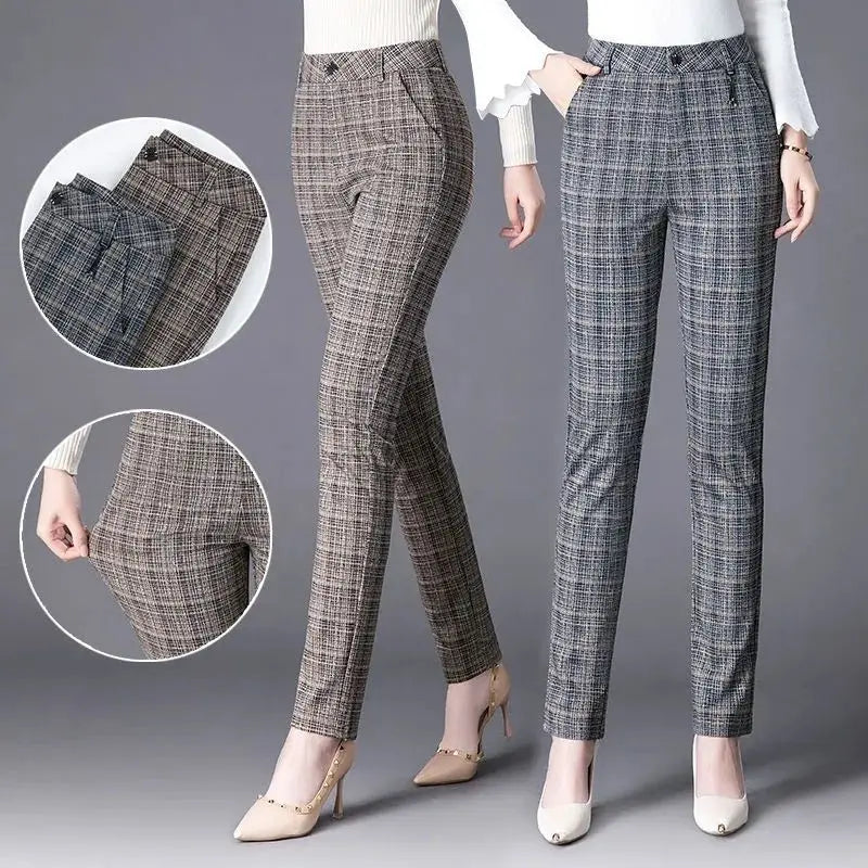 Pantalon à carreaux Elara