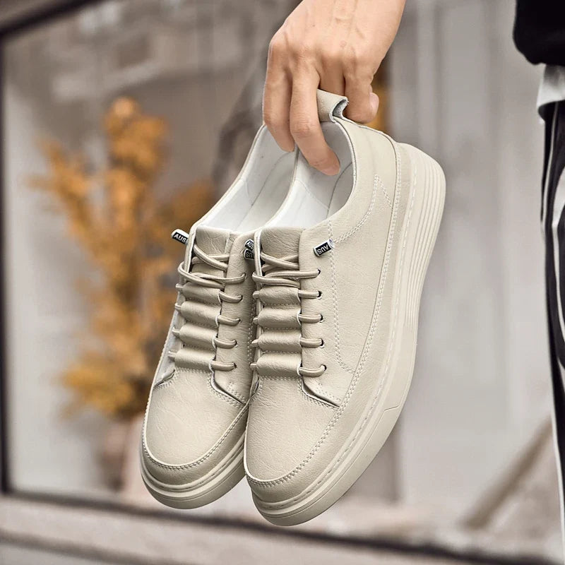 Klassiska sneakers i läder
