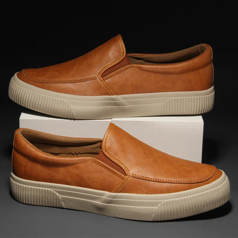 Mocassins Enzo em pele