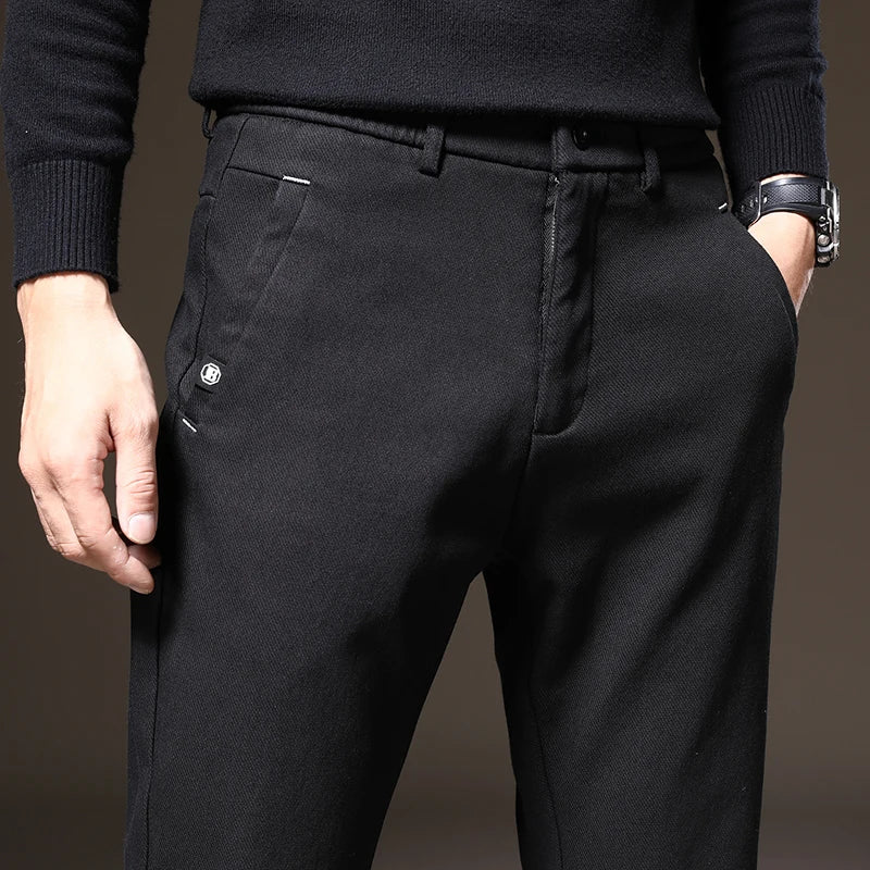 Pantaloni dal taglio classico