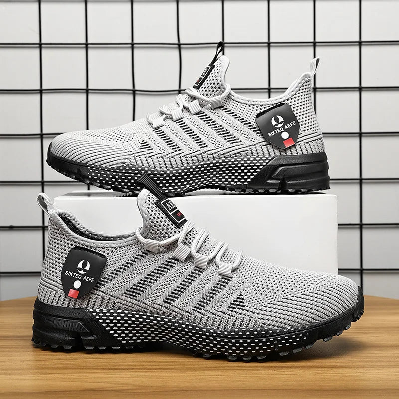 Ozy Sneakers