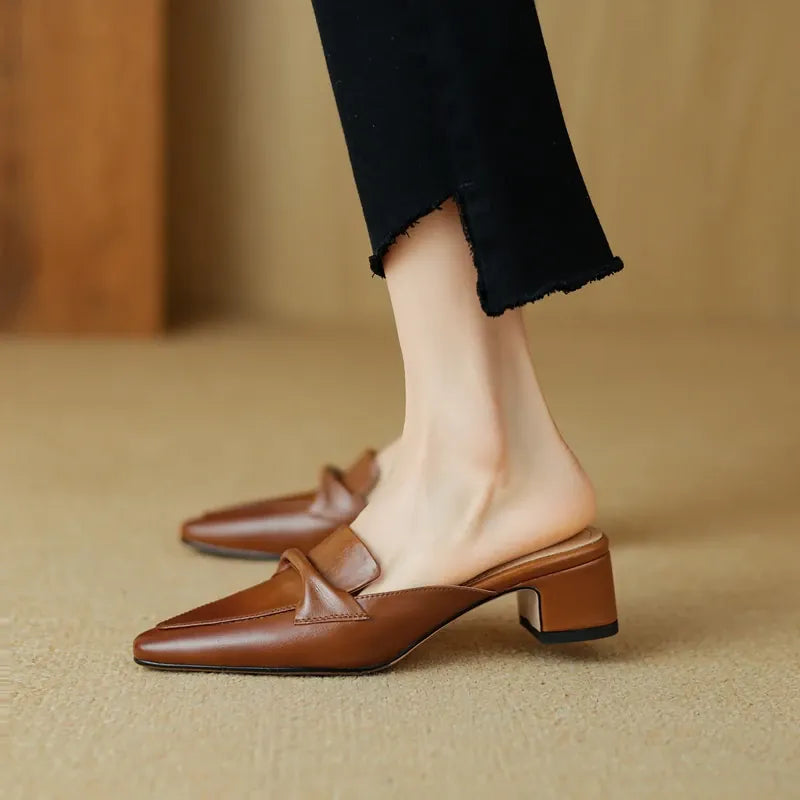 Mule in pelle Adele