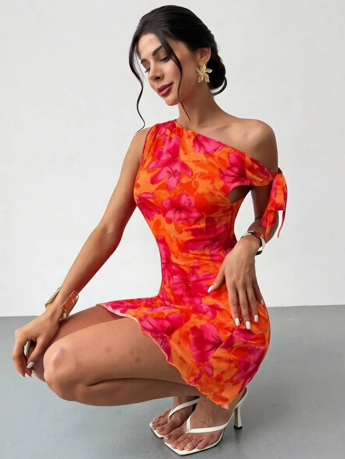 INAYA FLORAL MINI DRESS