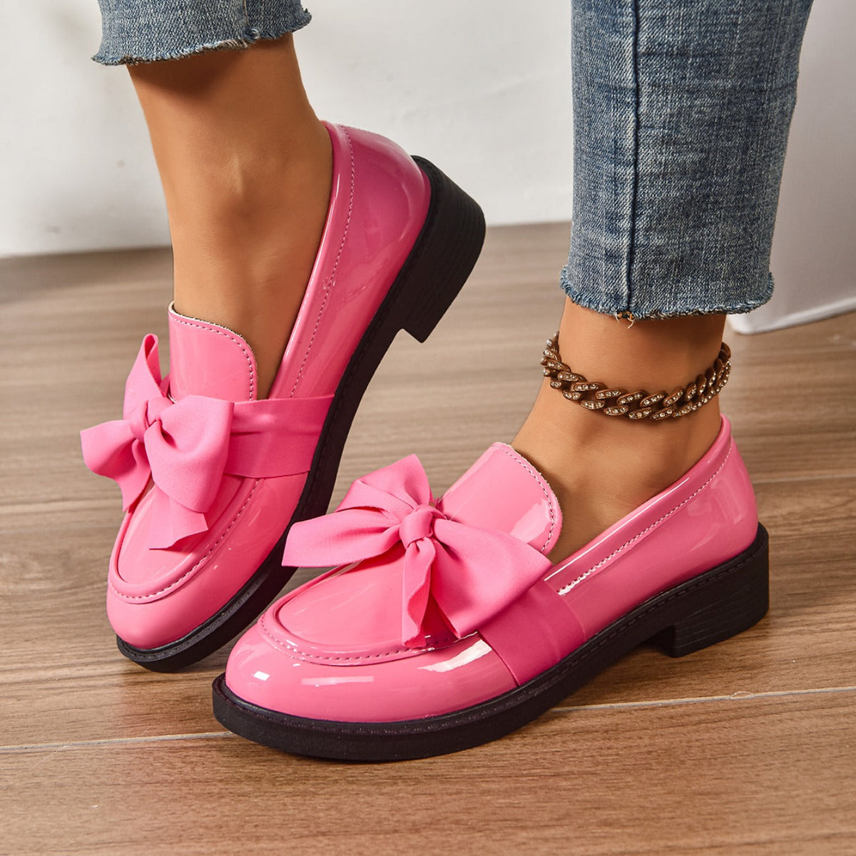 Ayora Schoenen
