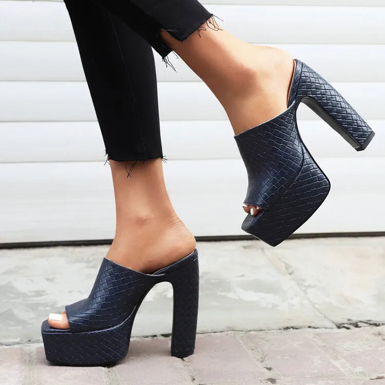 SELENE LEATHER PLATFORM HEELS