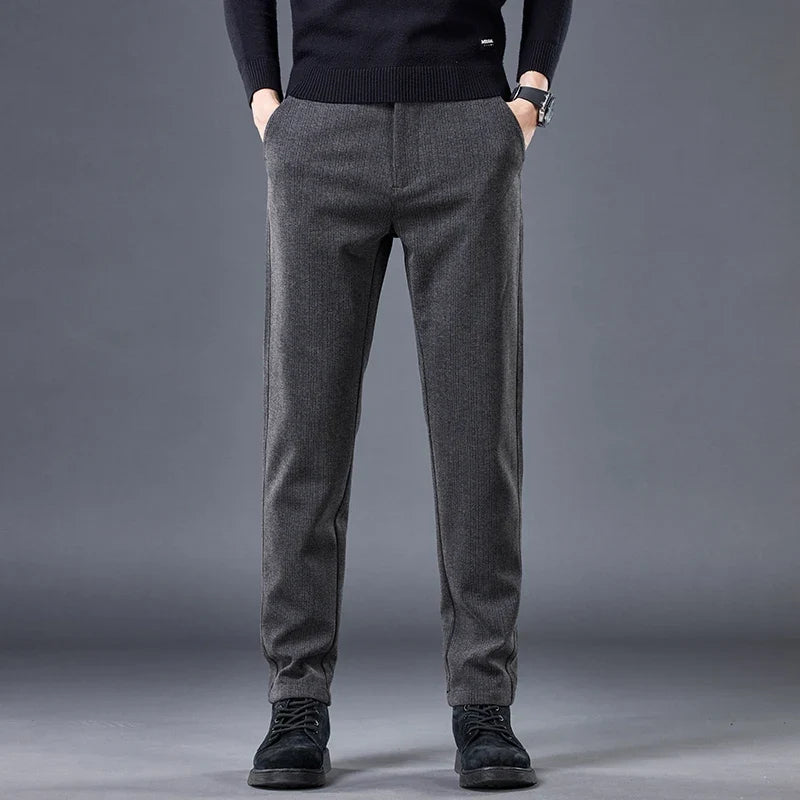 Pantalon ajusté au contour