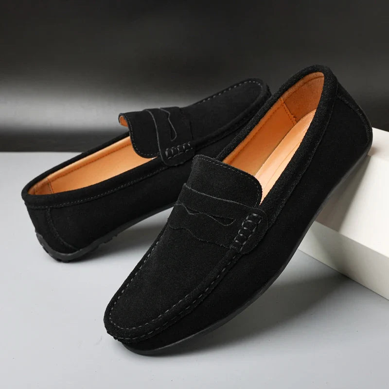 Mocassins Gildron em Camurça Genuína