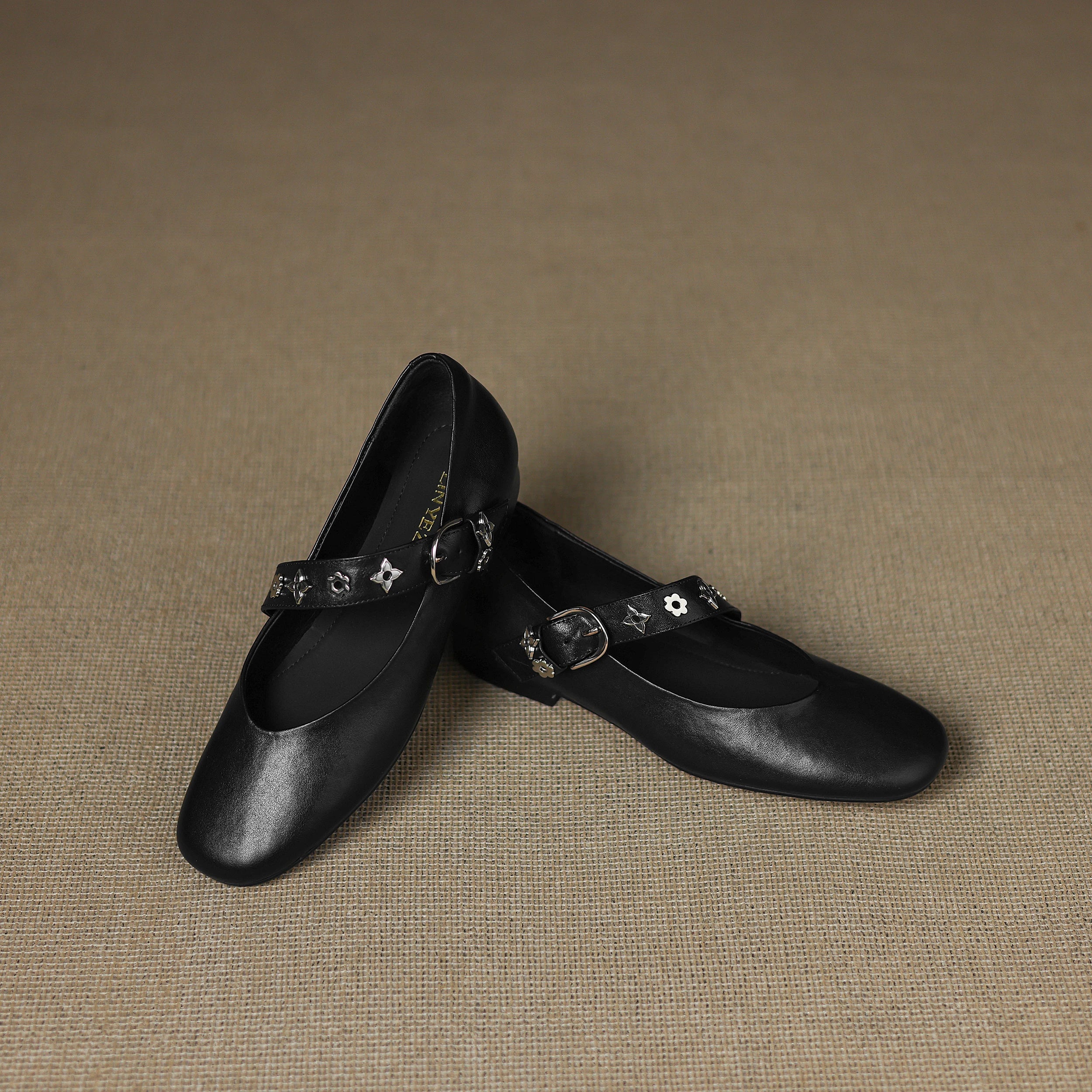 OPHIRA GENUINE LEATHER FLATS